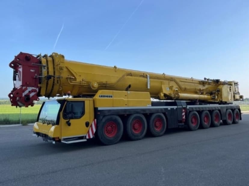 Liebherr LTM 1650-8.1