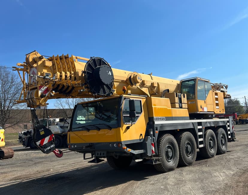 Liebherr LTM 1090-4.1