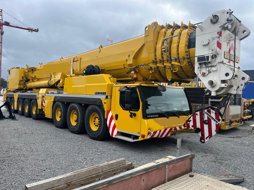 Liebherr LTM 1650
