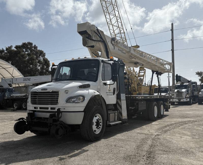 Terex BT28106 with Hi-Rail